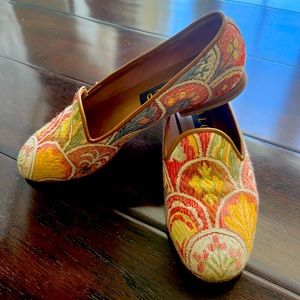 size 8 Zalo shoes. Colorful and broken in.